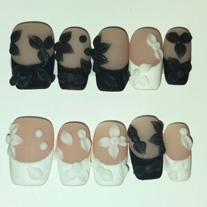 Elegant Black and White Floral Nail Art Set